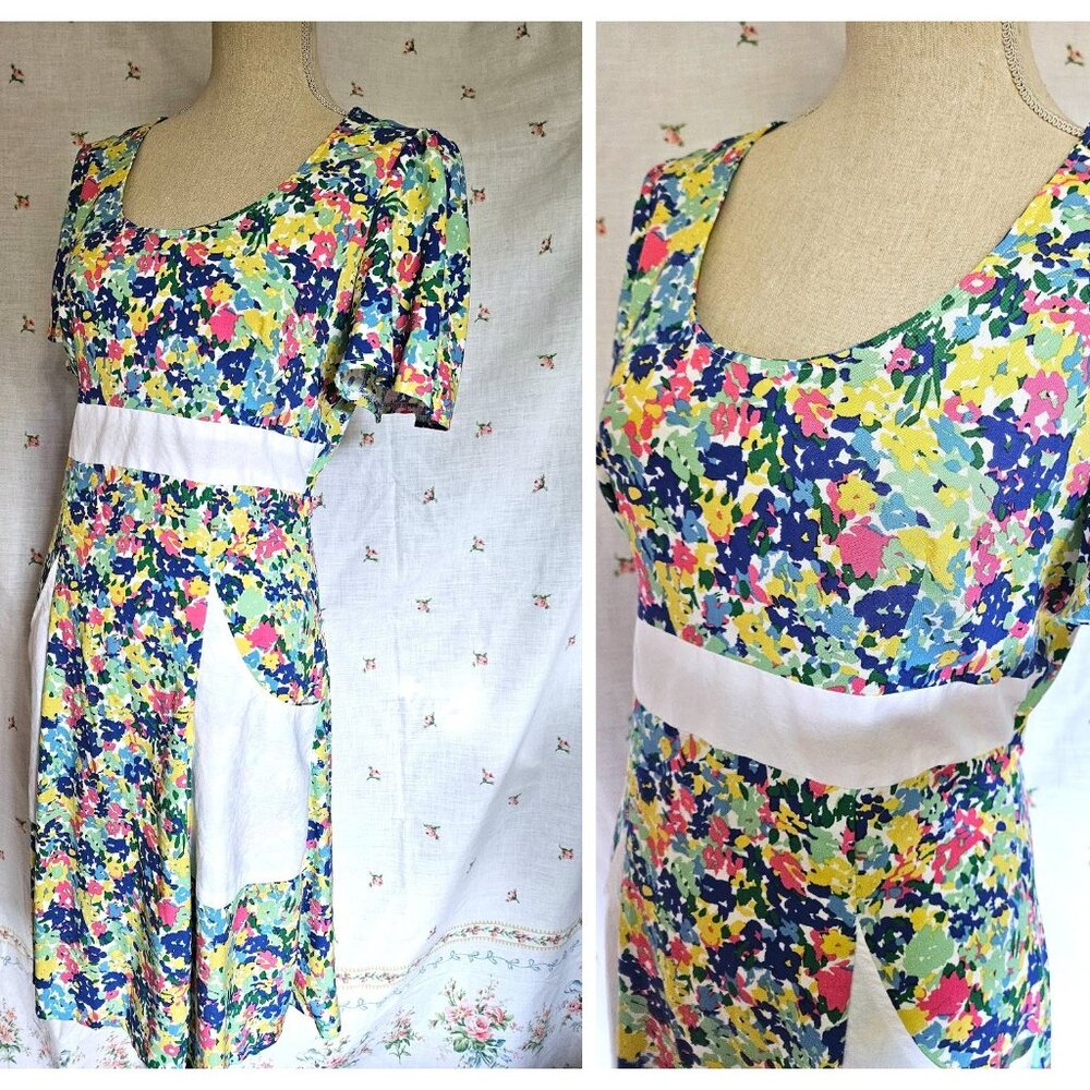 Size S Flutter Sleeve Knee Length Dress NWT